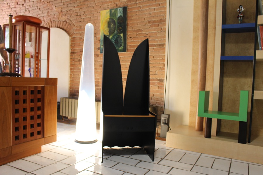 Castelvecchio armchair lacquered